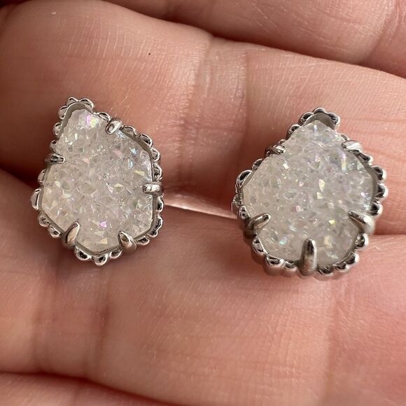 Kendra Scott Tessa Stud Earrings for Women Rhodium Plated, Iridescent Drusy - Picture 1 of 6
